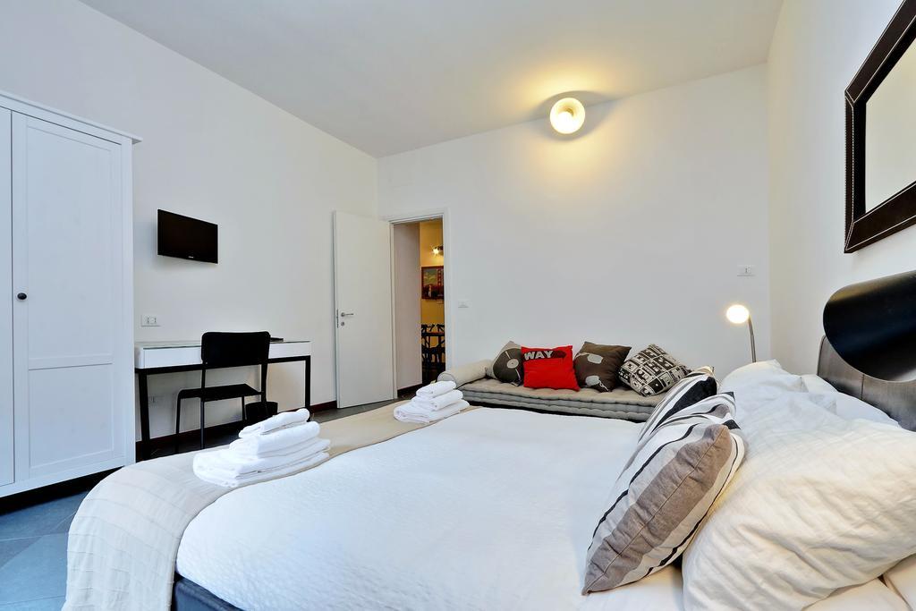 Cozy Apartment Fabia 300 Mt From Colosseum Eksteriør billede